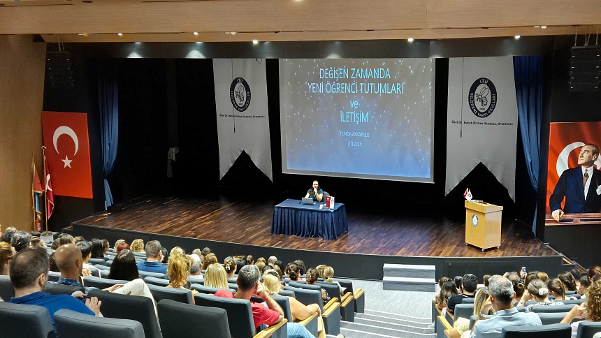 Uzman Psikolog Funda Akkapulu ile Öğretmen Seminerimizi Gerçekleştirdik