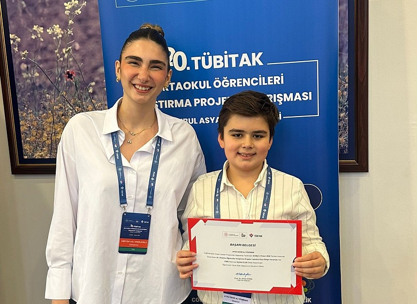 Öğrencilerimiz Bilimsel Projeleriyle TÜBİTAK Yarışması’ndan Bölge Üçüncülüğü ile Döndü  